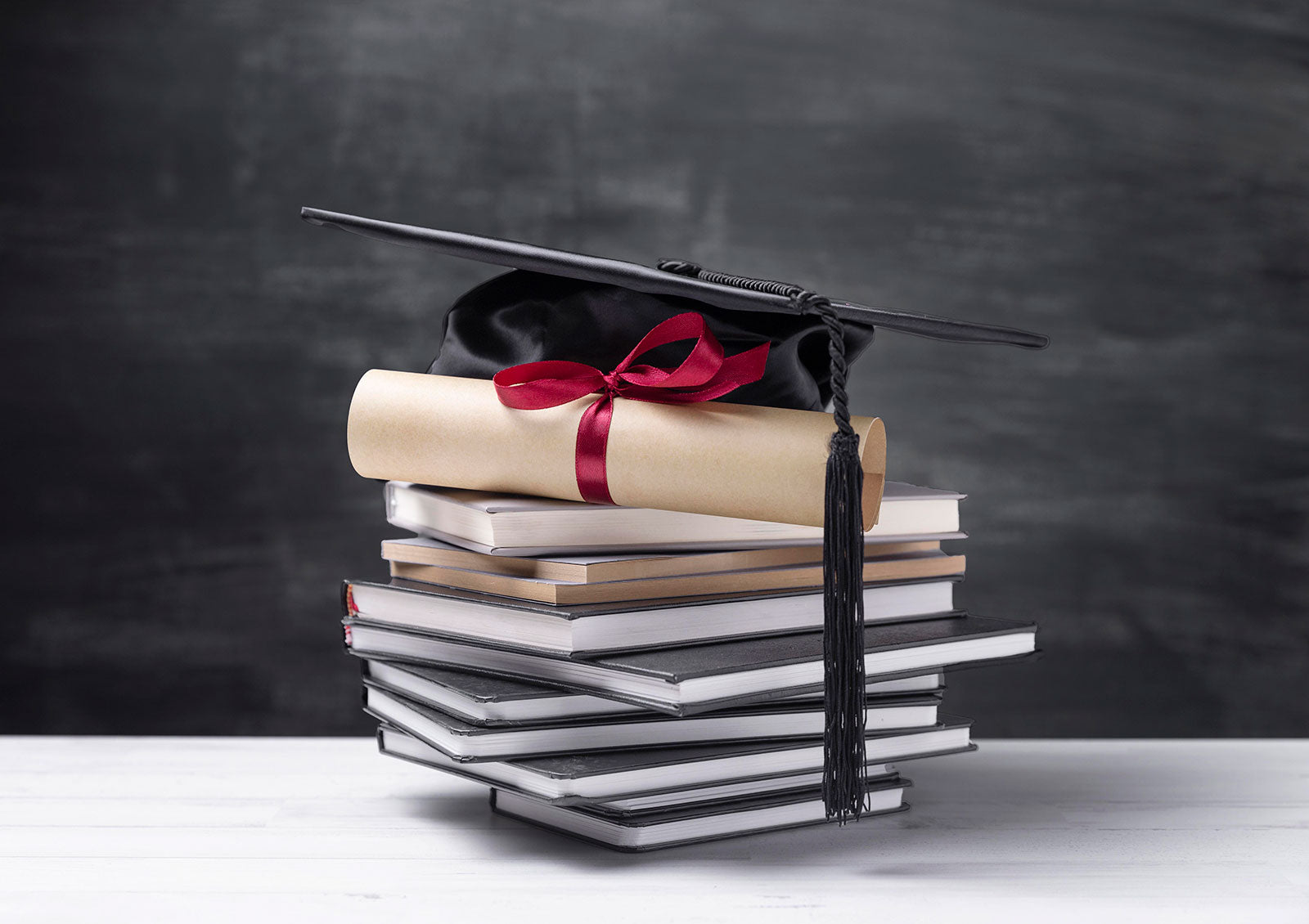 Choosing the Right Diploma Cover | Same Day Diplomas