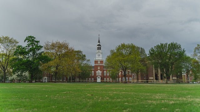 The Top 10 Colleges and Universities In the United States, Canada, and the UK - Same Day Diplomas