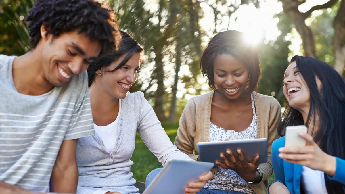 Why Same Day Diplomas is the #1 Source for Replica Bachelor Degrees - Same Day Diplomas